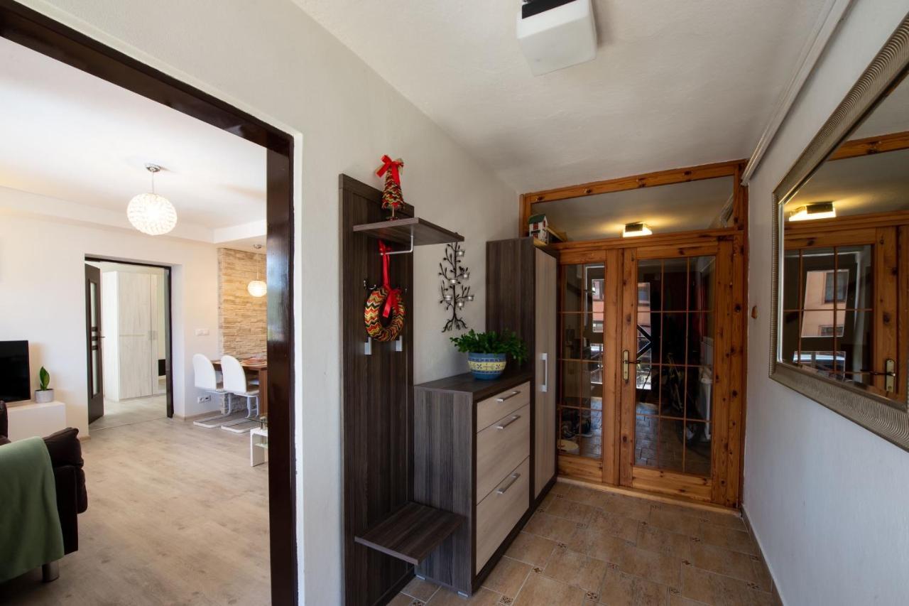 Apartman Mandala Banská Bystrica Buitenkant foto