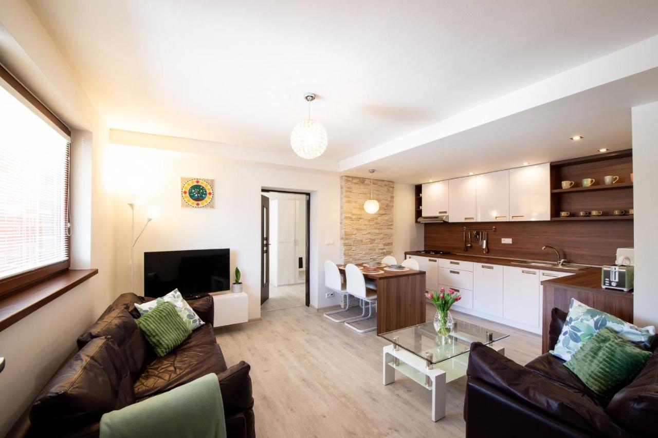 Apartman Mandala Banská Bystrica Buitenkant foto